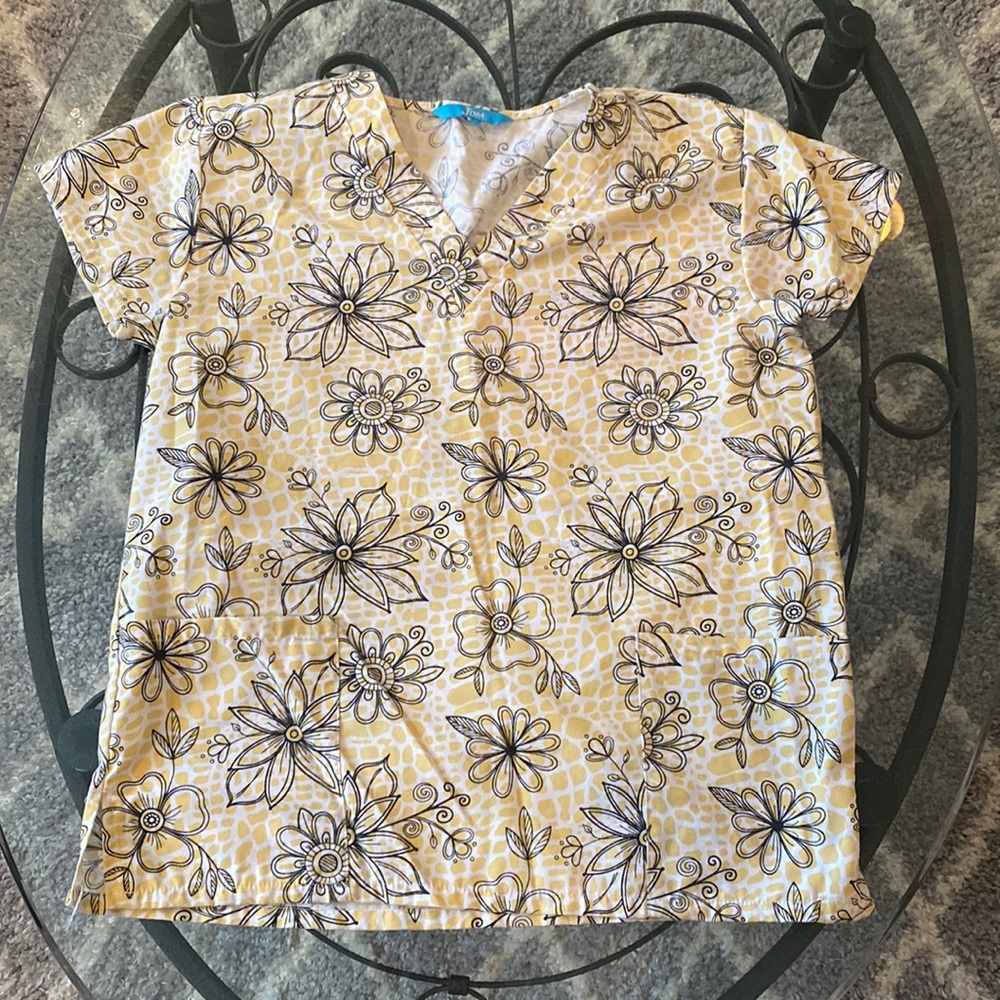 JDM scrub top